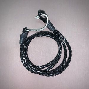 Braided bracelet/necklace